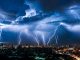 Vremea rămâne instabilă, cu ploi de scurtă durată și descărcări electrice. Ce temperaturi ai în acest weekend